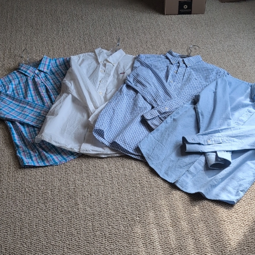 4 Boys Medium Vineyard Vines Button Down Shirts